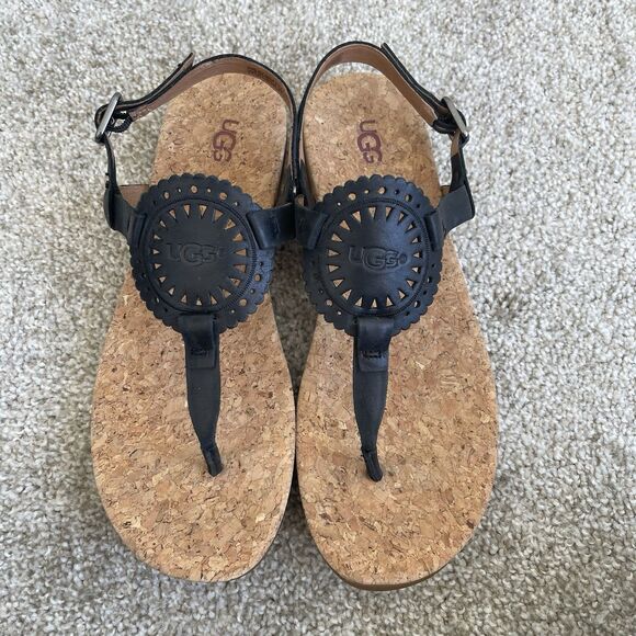 UGG Ayden II T Strap Black Leather Thong Sandal Flats Size 9 - Picture 1 of 10